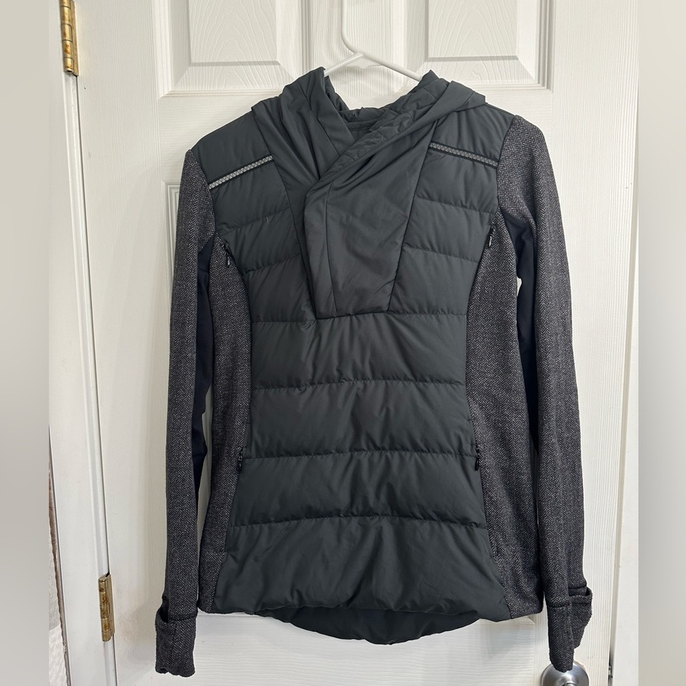 Lululemon Fluff Off Pullover Size 6 Black Herringbone 800 Goose Down Jacket